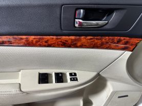 2011 SUBARU OUTBACK WAGON 4-CYL, PZEV, 2.5 LITER 2.5I LIMITED WAGON 4D