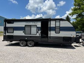 2022 CHEROKEE BY FOREST RIVER GREY WOLF SE - - 22MKSE at T&T Repairables - used car dealership in Spencer, Indiana.