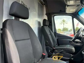 2019 Mercedes-benz Sprinter 2500 Cargo - Image 16