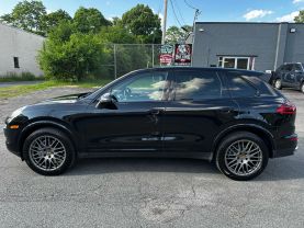 2018 PORSCHE CAYENNE SUV V6, 3.6 LITER SPORT UTILITY 4D