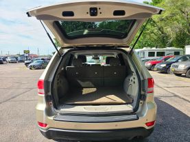 2011 JEEP GRAND CHEROKEE SUV V6, FLEX FUEL, 3.6 LITER LAREDO SPORT UTILITY 4D