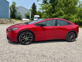 2024 TOYOTA PRIUS HATCHBACK 4-CYL, HYBRID, 2.0 LITER XLE HATCHBACK 4D at T&T Repairables - used car dealership in Spencer, Indiana.