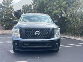 2017 NISSAN TITAN CREW CAB PICKUP V8, 5.6 LITER S PICKUP 4D 5 1/2 FT