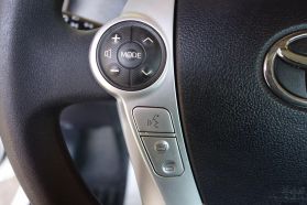 2016 TOYOTA PRIUS C HATCHBACK 4-CYL, HYBRID, 1.5 LITER TWO HATCHBACK 4D