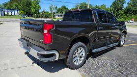 2021 Chevrolet Silverado 1500 Crew Cab - Image 5