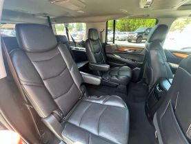 2020 Cadillac Escalade Esv Premium Luxury Sport Utility 4d - Image 24