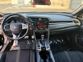 2019 Honda Civic - Image 13