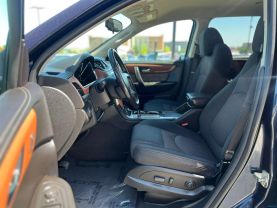2017 CHEVROLET TRAVERSE SUV V6, 3.6 LITER LT SPORT UTILITY 4D - The Auto Lot