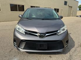 2019 TOYOTA SIENNA VAN V6, 3.5 LITER LE MINIVAN 4D