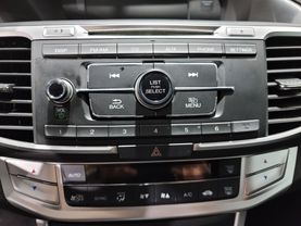 2014 Honda Accord - - Image 31