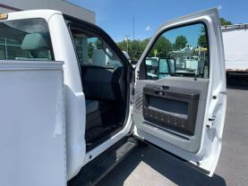 2015 FORD F250 SUPER DUTY 8FT KNAPHEIDE SERVICE BED TRUCK WITH 1,000 LBS LIFT GATE SERVICE/UTILITY TRUCKS V8, FLEX FUEL, 6.2 LITER XL PICKUP 2D 8 FT - Eddies Auto Sales
