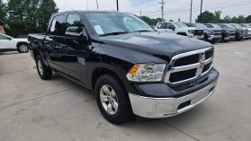 2023 Ram 1500 Classic Crew Cab - Image 3