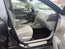 2010 TOYOTA COROLLA SEDAN 4-CYL, 1.8 LITER LE SEDAN 4D