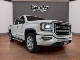 2018 GMC SIERRA 1500 CREW CAB PICKUP V8, ECOTEC3, 5.3 LITER SLT PICKUP 4D 5 3/4 FT