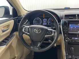 2017 TOYOTA CAMRY