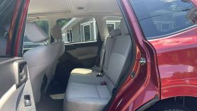 2015 Subaru Forester - Image 16