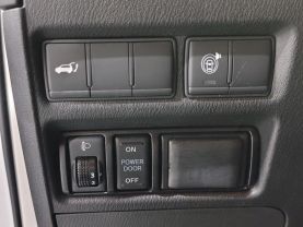 2018 Nissan Armada - - Image 35