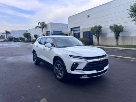 2025 Chevrolet Blazer - Image 15