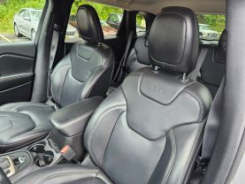 2017 JEEP CHEROKEE SUV V6, 3.2 LITER LIMITED SPORT UTILITY 4D