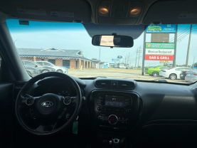 2017 KIA SOUL WAGON 4-CYL, 2.0 LITER + WAGON 4D