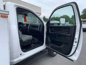 2014 RAM 5500 MECHANIC CRANE TRUCK 3,200 LBS AUTO CRANE MECHANIC CRANE TRUCK 6-CYL, TURBO DSL, 6.7L TRADESMAN REG CAB - Eddies Auto Sales