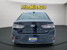 2019 HYUNDAI SONATA PLUG-IN HYBRID SEDAN 4-CYL, HYBRID, 2.0 LITER LIMITED SEDAN 4D