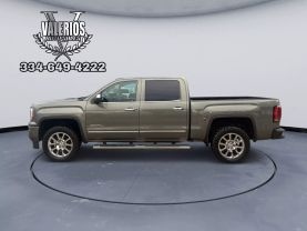2017 GMC SIERRA 1500 CREW CAB - V8, ECOTEC3, 6.2 LITER DENALI PICKUP 4D 5 3/4 FT
