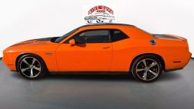 2014 DODGE CHALLENGER COUPE V8, HEMI, 5.7 LITER R/T CLASSIC COUPE 2D