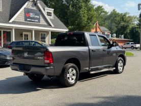 2018 Ram 1500 Quad Cab - Image 4