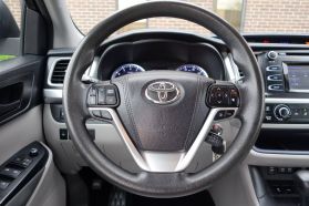 2017 TOYOTA HIGHLANDER SUV V6, 3.5 LITER LE SPORT UTILITY 4D