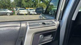 2013 Toyota 4runner - Image 13