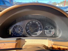 2009 MERCEDES-BENZ E-CLASS SEDAN V6, TURBO DIESEL, 3.0L E 320 BLUETEC SEDAN 4D