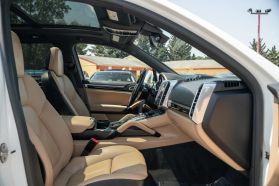 2018 PORSCHE CAYENNE SUV V6, SPRCHG, HYBRID, 3.0L S E-HYBRID SPORT UTILITY 4D