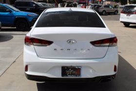 2018 Hyundai Sonata - Image 15