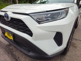 2022 TOYOTA RAV4 HYBRID SUV 4-CYL, HYBRID, 2.5 LITER XLE SPORT UTILITY 4D