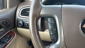 2014 Chevrolet Suburban 1500 - Image 29