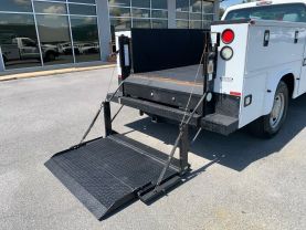 2015 FORD F250 SUPER DUTY 8FT KNAPHEIDE SERVICE BED TRUCK WITH 1,000 LBS LIFT GATE SERVICE/UTILITY TRUCKS V8, FLEX FUEL, 6.2 LITER XL PICKUP 2D 8 FT - Eddies Auto Sales