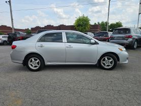 2009 TOYOTA COROLLA