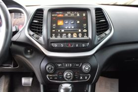 2018 Jeep Cherokee - Image 8