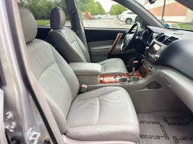 2009 TOYOTA HIGHLANDER
