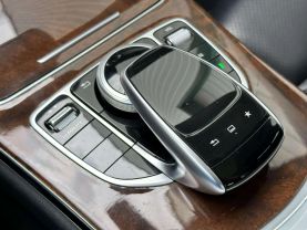 2015 MERCEDES-BENZ C-CLASS SEDAN 4-CYL, TURBO, 2.0 LITER C 300 4MATIC SEDAN 4D