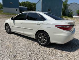 2017 TOYOTA CAMRY SEDAN 4-CYL, 2.5 LITER SE SEDAN 4D at T&T Repairables - used car dealership in Spencer, Indiana.