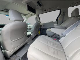 2013 TOYOTA SIENNA VAN V6, 3.5 LITER XLE MINIVAN 4D