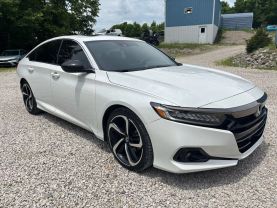 2021 HONDA ACCORD SEDAN 4-CYL, VTEC, TURBO, 2.0 LITER SPORT SEDAN 4D at T&T Repairables - used car dealership in Spencer, Indiana.
