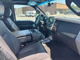 2016 FORD F350 SUPER DUTY CREW CAB PICKUP V8, TURBO DIESEL, 6.7L LARIAT PICKUP 4D 6 3/4 FT