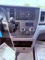 2019 TOYOTA SIENNA