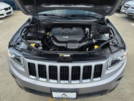 2015 Jeep Grand Cherokee - Image 24