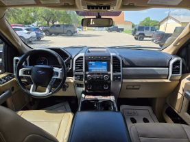 2018 FORD F250 SUPER DUTY CREW CAB PICKUP V8, TURBO DIESEL, 6.7L LARIAT PICKUP 4D 8 FT