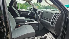 2023 Ram 1500 Classic Crew Cab - Image 8