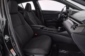2018 TOYOTA C-HR SUV 4-CYL, 2.0 LITER XLE SPORT UTILITY 4D
